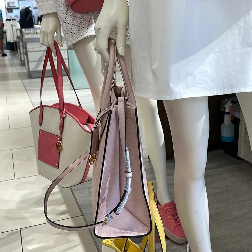 Michael Kors Medium Mirella 35S2G7ZT7L Tote Bag
Powder Blush Multi
NWT - Picture 9 of 16